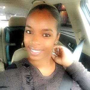 Meet your Posher, Brittney